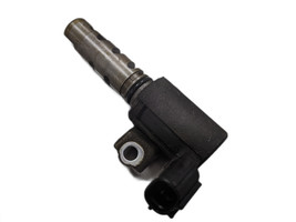 Right Exhaust Variable Valve Timing Solenoid From 2012 Toyota Sienna XLE... - $19.95