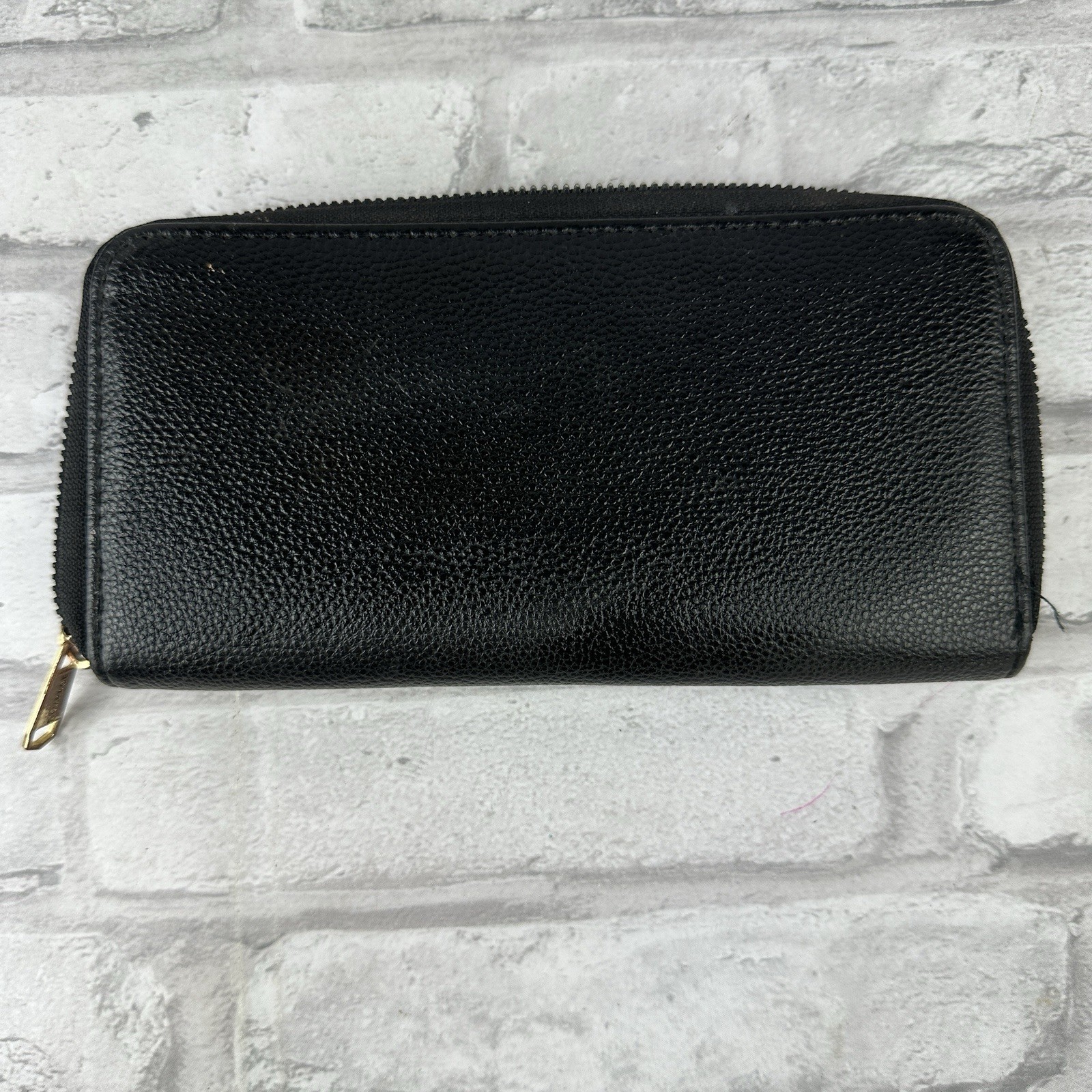 Rampage Black With Embroidered Red Roses Wallet New Without Tags No Wrist Strap Item image 3