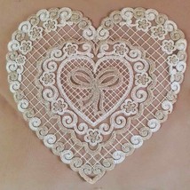 Application Doilies Embroidered Tulle Lace CM 27 SWEET TRIMS 14786 - £17.00 GBP