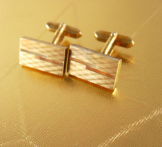 Germany Gold plate etched  Bars Cufflinks Vintage Diamond Cut Etched Fan... - $65.00