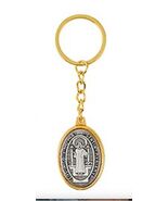 Saint Benedict Gold Tone Keychain, New  #MD-67 - $146.13 MXN