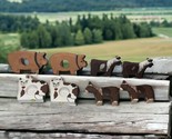 VINTAGE 8 Wooden Napkin Rings Rustic Farm Animals 3&quot; hand painted Cat, p... - $26.72