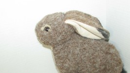 Smithsonian&#39;s back yard Soundprints plush brown tan bunny rabbit realist... - $9.89