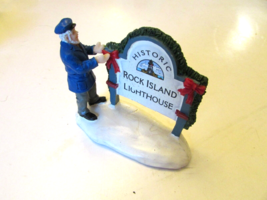 Lemax Historic Rock Island Lighthouse Figurine Accessory - $88.11 MXN