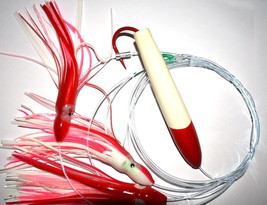CEDAR PLUG RED/WHITE 4 1/4&quot;  DAISY CHAIN TROLLING LURE 7/0  RED PWdR COA... - £11.79 GBP