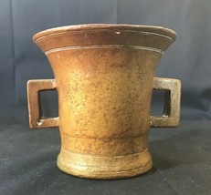 Old Vtg Brass Mortar Apothocary Pharmacutical WIth Handles 3.75&quot; Tall x 3&quot; Base - £79.05 GBP
