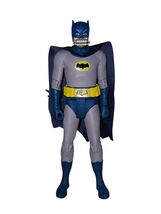 McFarlane DC Retro Classic Batman 1966 6-Inch Figure Batman with Oxygen ... - €5,89 EUR