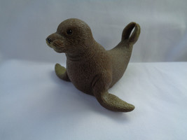 Brown Rubber Seal Pup Figure - £1.97 GBP