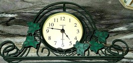  Ingraham Lovely 14&quot; X 7&quot; Green Ivy Leaf Quartz Clock - £12.33 GBP