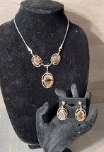 Agate Brown Gemstones Gold Tone Pendant Necklace and Drop Earrings Jewel... - $65.00