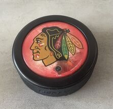 Chicago Blackhawks NHL WinCraft Official Hockey Puck – Canada Lindsay - $197.16 MXN