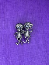 Rare Vintage Brooch Twin Girls Blue Rhinestone eyes Pewter Brooch - £17.01 GBP