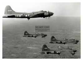 Boeing B-17 Flying Fortress In Bomber Formation Flight WW2 Wwii 5X7 Photo - £6.67 GBP