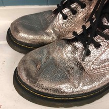 Dr Martens Doc Boots Girls US Sz 5 Boys 4 Rose Gold Crinkle Metallic UK 3 - $47.97