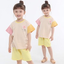 kids clothes/Children top and bottom 2 Piece set [Hey It&#39;s okay] - $17.50