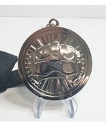 Funko Star Wars Smuggler&#39;s Bounty Subscriber Medal (Rebel Helmet, 2016) - $32.07 CAD