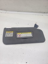 Passenger Sun Visor With Illumination Single Visor Fits 02-04 PATHFINDER... - $462.43 MXN