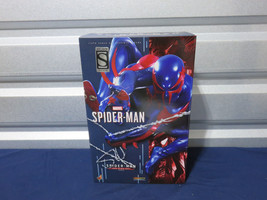 Hot Toys Spider-Man Black Suit Display Box and Bits (B10) - $33.66