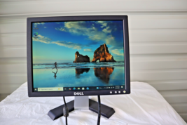 Dell E156FPf /E157FPf 15&quot; LCD Monitor w/ Stand VGA cable &amp; Power cord in... - $370.72 MXN