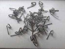 100 Metal Curtain Hooks. Ideal for Tape Headed Curtains - $10.91 CAD
