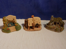 LOT OF 3 LILLIPUT LANE SIGNED WATERMILL WITH THE HERMITAGE AND COSY CORNER - $29.95