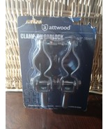 Attwood Clamp-on Oarlock 5/8&quot; - $1,126.72 MXN
