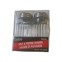 Dining Room Restaurant Glass Bottle Salt and Pepper Shakers by COOKING C... - $65.35 MXN