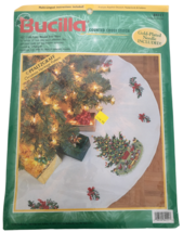 Bucilla Cross Stitch Kit Pfaltzgraff Christmas Heritage Pattern Round Tree Skirt - £39.95 GBP