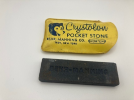 Vintage Crystolon Pocket Stone Sharpening Stone Behr-USA  In Case Troy NY - $109.00 MXN