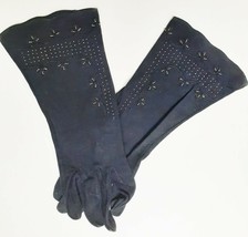 Vintage GANTS PARIS Hand Beaded Suede Leather Gloves Scallop Edge Black ... - £39.46 GBP