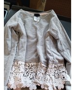 basic edition size 7/8 long sleeve grey with a crochet bottom - $4.00