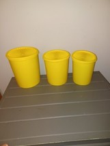 Vintage Tupperware Canister Set Servalier USA Yellow Nesting Set of 3 With Lids - £19.54 GBP