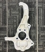 2019-2024 Chevrolet Silverado GMC Sierra 1500 RH OEM Steering Knuckle 84... - $59.39