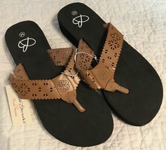 Bobbie Brooks Ladies Must Haves Slip On Thong Sandals Brown Strap Sz S (5-6) NWT - $6.99