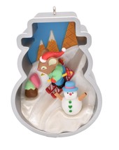 Hallmark Christmas Ornament 2021 Cookie Cutter Christmas Mouse - £16.61 GBP