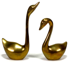 Vintage Pair of Mid Century MCM Solid Brass Swan Figurines Statues 5.5” &amp; 4” - £16.24 GBP