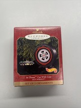 Hot Wheels Jet Threat Car w Case Hallmark Keepsake Ornament 1999 in Box Redline - £3.75 GBP