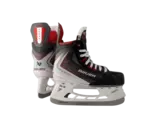 Bauer Vapor Fly30 Junior Hockey Skates - size 2 D - $229.99
