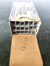 Vintage Markwell Tackmaster Staples 5000 RHD 5/16&quot; Legs NOS Made in USA - $19.79