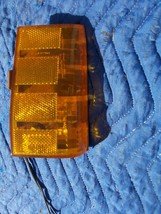 1977 BONNEVILLE RIGHT MARKER CORNER SIGNAL TURN  LIGHT OEM USED ORIG PON... - $2,052.63 MXN