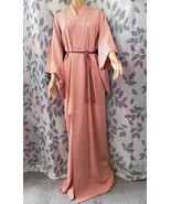VINTAGE Visiting kimono with obijime belt, feather pattern, wide collar,... - $2,033.68 MXN