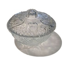 Vintage First National Glass FNG Candy Dish w/ Lid Heart Rose FleurDeLis Pattern - £19.99 GBP