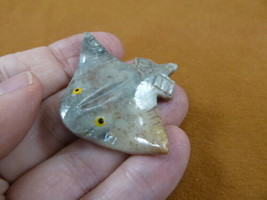 Y-STI-25 gray tan STINGRAY Sting Ray raja carving stone SOAPSTONE PERU l... - £7.45 GBP