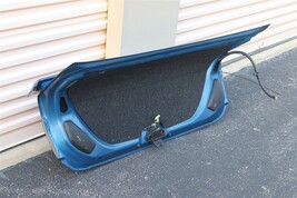 2009-2010 Toyota Corolla S Trunk Lid W/ Spoiler & Taillights image 10