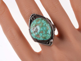 sz13 Vintage Navajo sterling and turquoise ring - £287.36 GBP