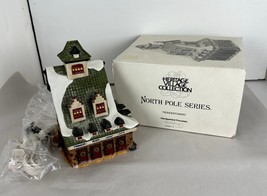 Department 56 North Pole Reindeer Barn #59014 1990-2000 Retired Original Box - £27.17 GBP