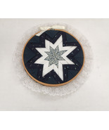 Vintage decorative embroidery hoop wall hanging quilted blue star countr... - €17,03 EUR