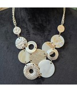 Womens Fashion White &amp; Silver Linked Round Disc Necklace with Lobster Clasp - $37.91 CAD