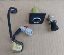 OEM 92-95 USDM CIVIC EG center console 12V lighter socket + trim + harne... - $706.48 MXN