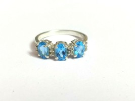 Silver Swiss Blue Topaz Ring 3 Stone Ring 1.5 Ct Swiss Topaz Ring For Women - £34.51 GBP